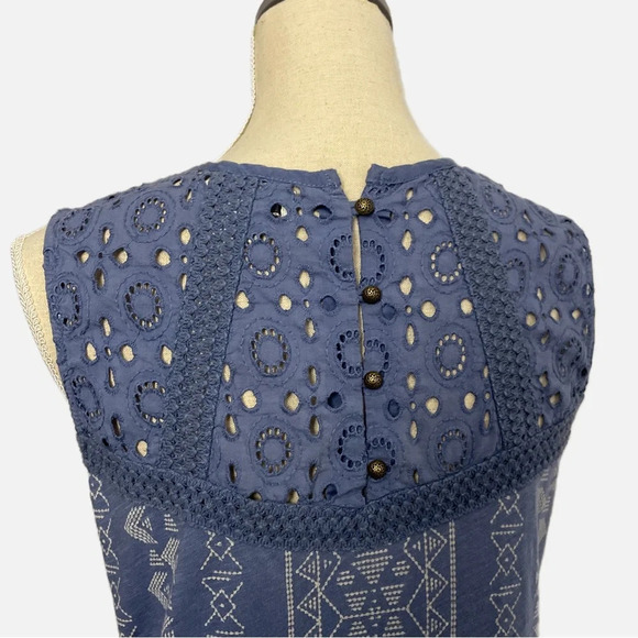 Bob Timberlake Women’s Sleeveless top Aztec Print Size Small Blue White - Picture 6 of 10